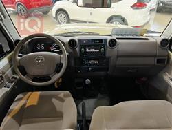 Toyota Land Cruiser 70 Pickup